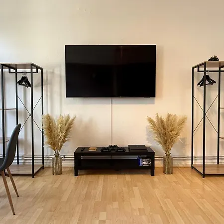 Tt Living I 2 & 4 Schlafzimmer I Kueche I Vollbad I Waschmaschine アパート Rellingen