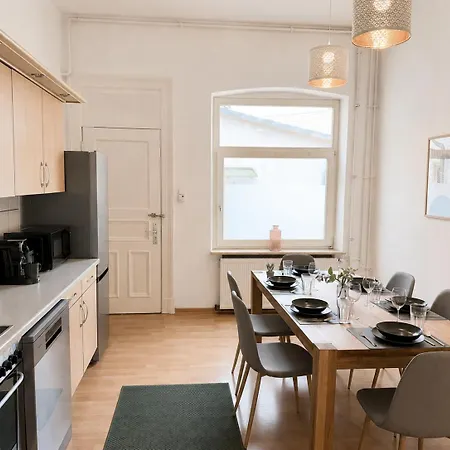 Tt Living I 2 & 4 Schlafzimmer I Kueche I Vollbad I Waschmaschine アパート *